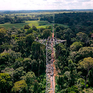 Inspeção de Torres de Transmissão de Energia